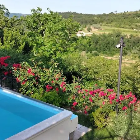 Belle Villa *