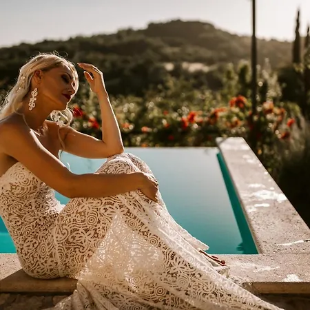 Belle فيلة Oprtalj