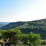 Belle Villa Oprtalj