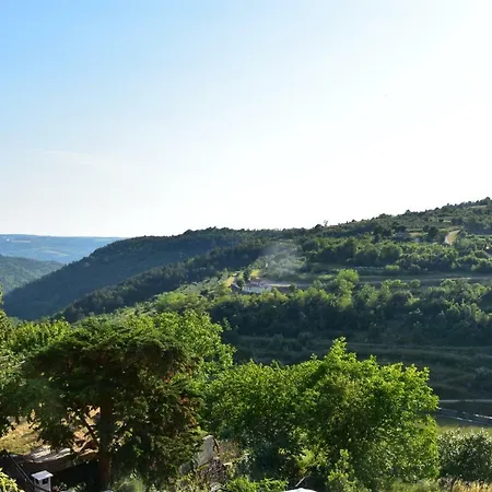 Belle Villa Oprtalj